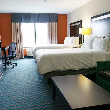 Holiday Inn Express & Suites Roanoke Rapids By Ihg Exteriör bild