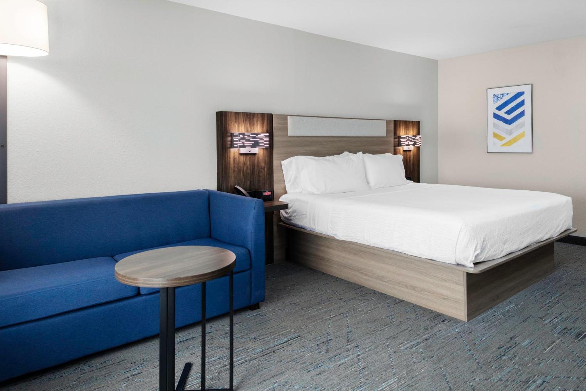 Holiday Inn Express & Suites Roanoke Rapids By Ihg Exteriör bild